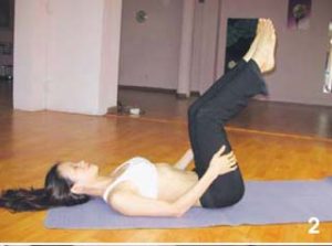 6 tư thế Yoga giúp làm cơ thể mềm dẻo và thon gọn vòng bụng
